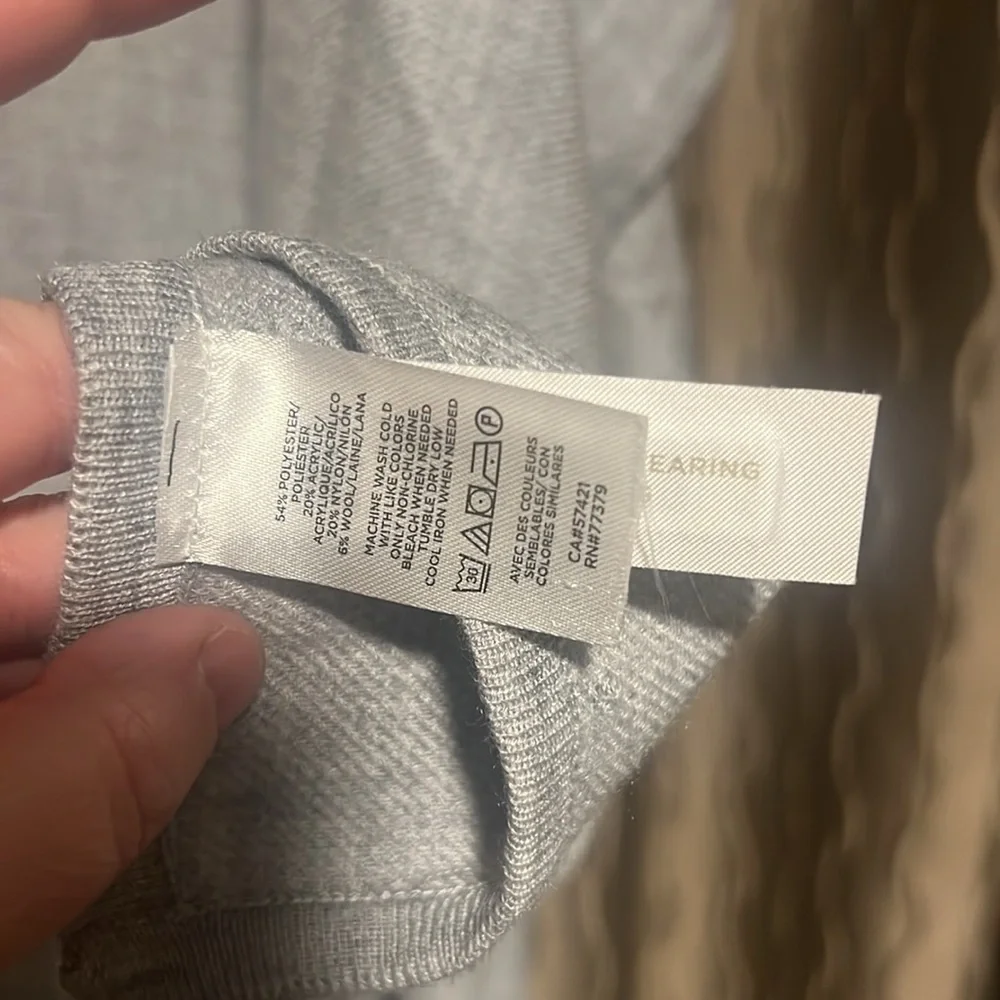 NWT Ann Taylor shawl shrug poncho light grey - Picture 6 of 6